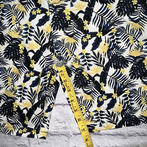 AUSSIEBUM Casual‎ Short Men Large Navy Tropical Print Cotton - Picture 3 of 6